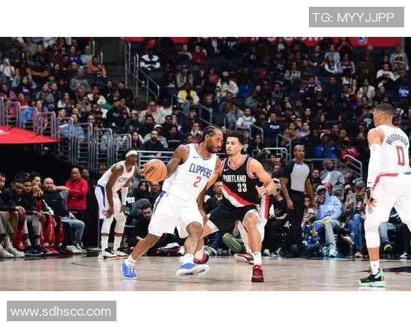 罗威与塞布尔未完整参与全场对抗，卡马拉缺席开拓者训练