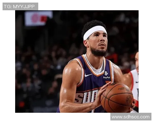 孤立无援！布克空砍31分7助攻，背靠背作战陷入连败