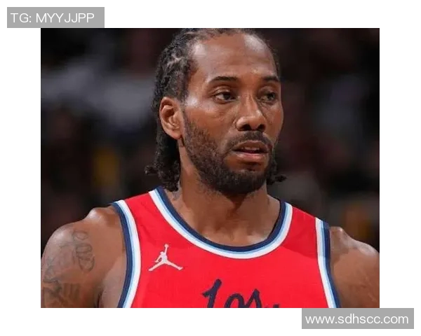 快船:伦纳德因脚踝扭伤缺席对阵绿军比赛,且他伤不只是脚踝 快船:伦纳德因脚踝扭伤缺席对阵绿军比赛,且他伤不只是脚踝