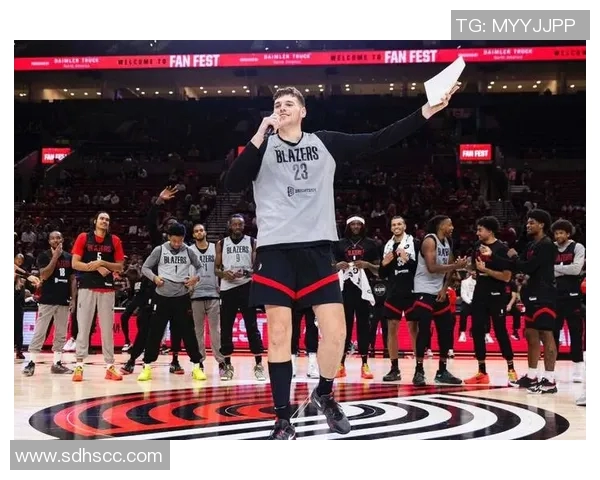 开拓者官宣:杨瀚森克林根罗威3大中锋均可复出 力争三杀勇士